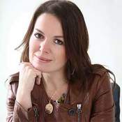 Julie  Smolyansky