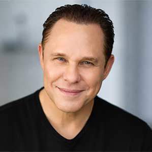Randy  Charach