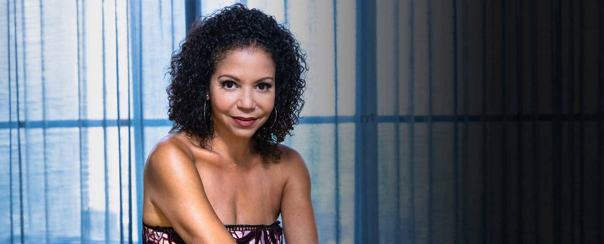 Gloria  Reuben