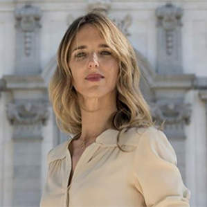 Cayetana  Álvarez de Toledo