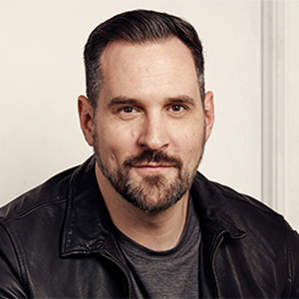 Travis  Willingham