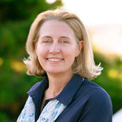 Maureen  Healy