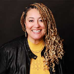 Amy E. Hull thumbnail